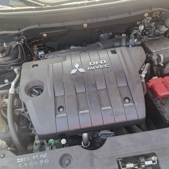 Vand Schimb,Mitsubishi ASX,4x4 2011.1.8 diesel