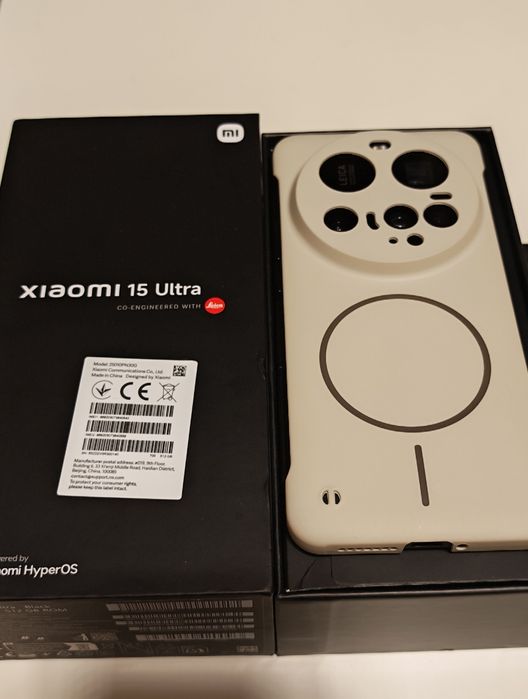 Vând xiaomi 15 ultra garanție Altex 2 ani