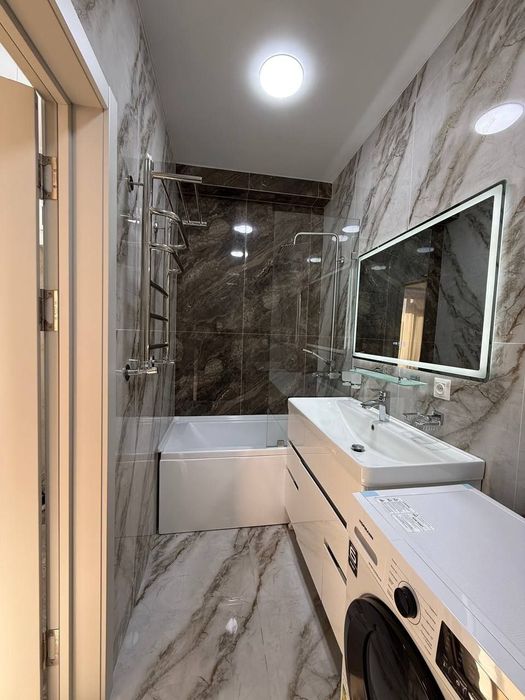 Ж. К Дипломат. 2/5/16. Юнусабад 6.