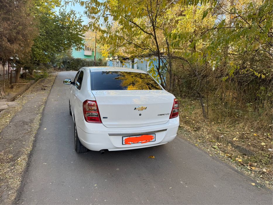 Cobalt 2013 avtamat karobka sotiladi probeg 211ming