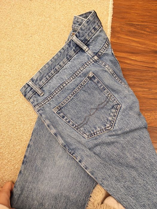 Мъжки дънки запазени