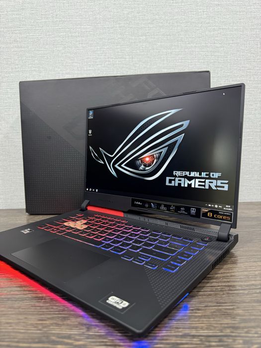 16-Ядерный Asus ROG Strix Ryzen-7 RTX3050 DDR6 в Идеальном Состоянии!