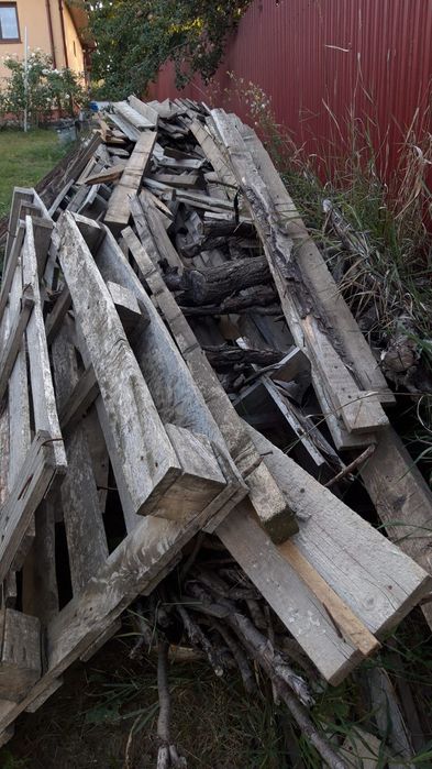 Lemne scandura pentru constructii