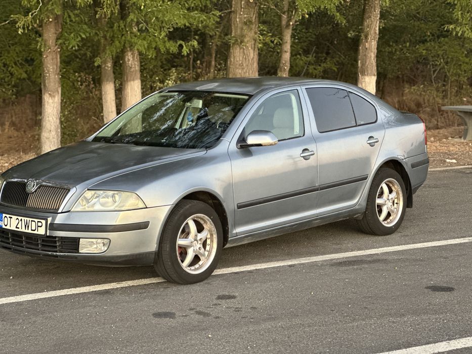 Vând Skoda Ocatvia 2