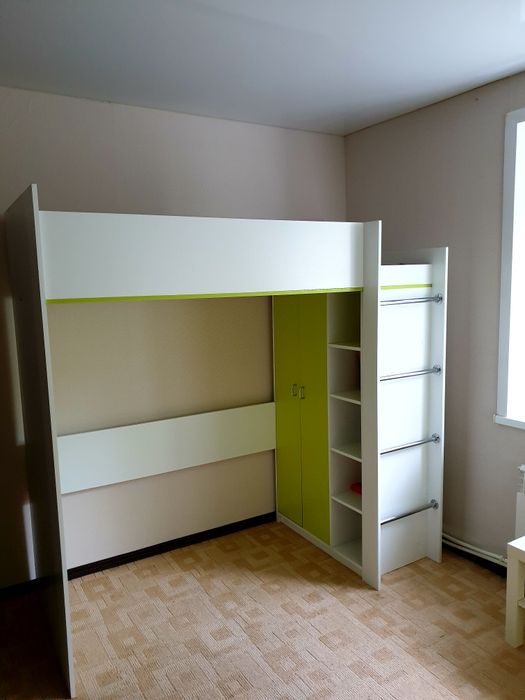 Кровать детская гарнитур