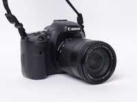 Canon eos 7D + Lens 18-135 is