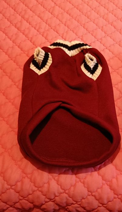 Haine pentru căței talie mică