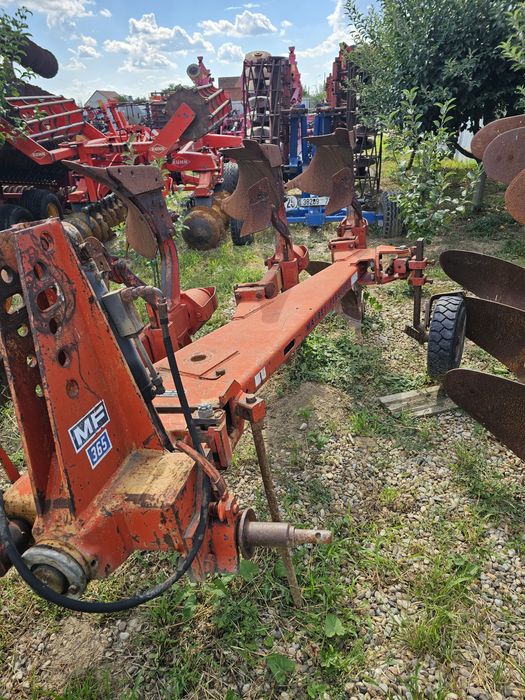 plug kompaktor semanatoare paioase parasitoare freza presa grebla