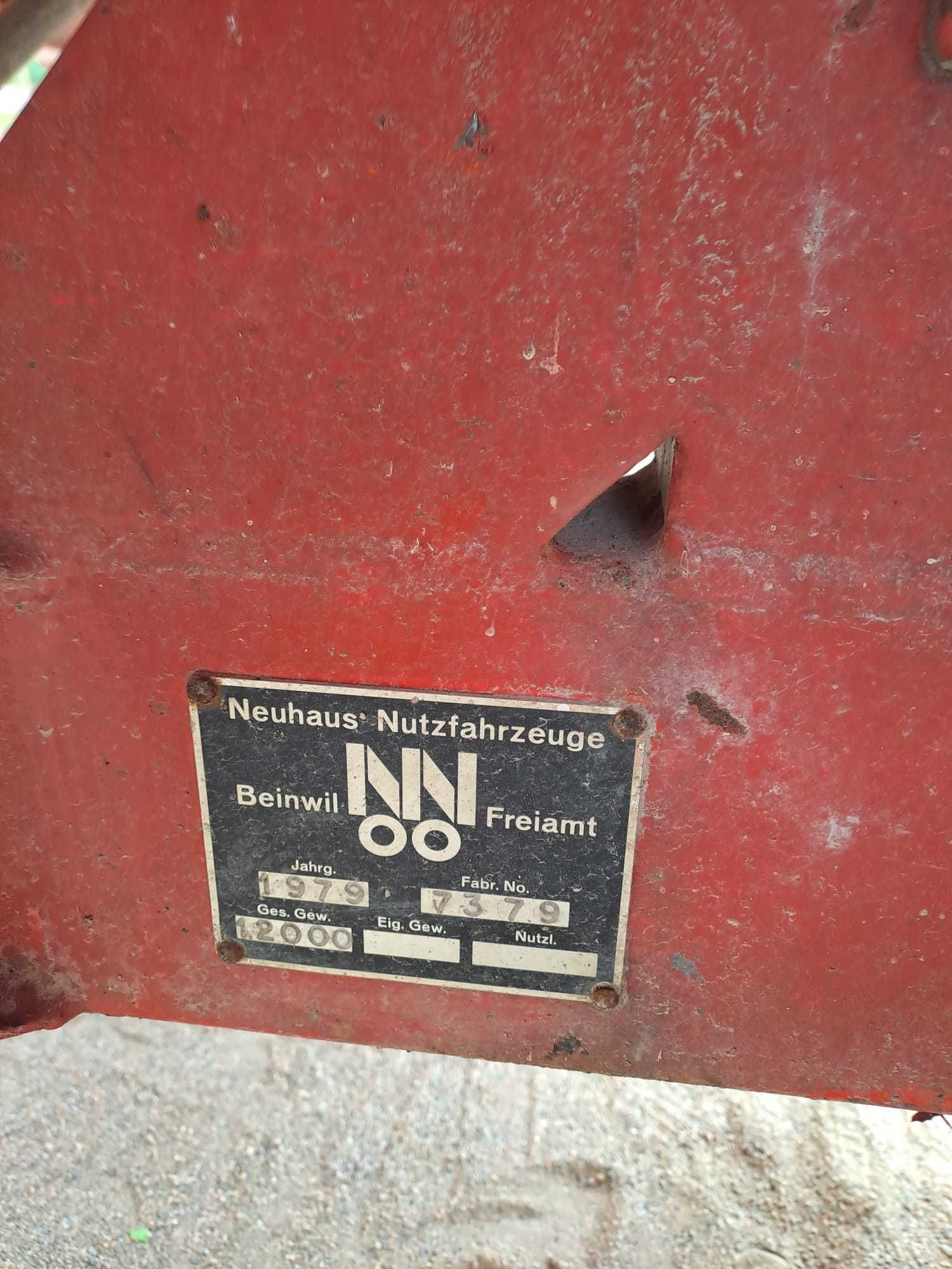Remoră cu oblon demontabil