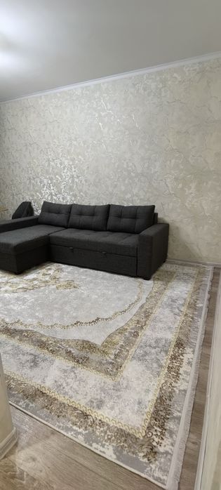 1-комнатная Чиланзар 2  2 этаж С мебелью  Срочно