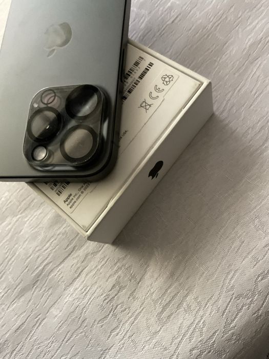 iPhone 15 pro 128Gb cu garanzie Apple Care+