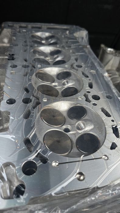 Цилиндрова глава за мерцедес. А260