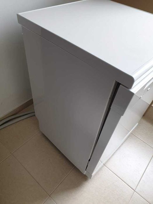 Miele Съдомиялна - AutoDos - Wi-Fi - Auto Open - Свободностояща