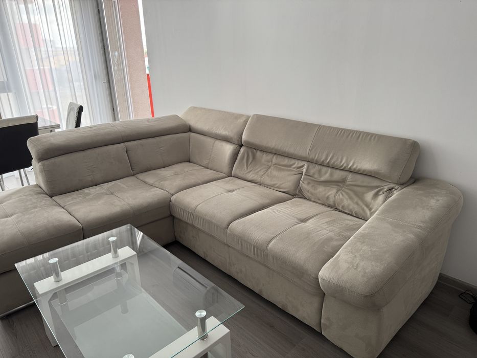 Coltar modern, extensibil cu lada depozitare