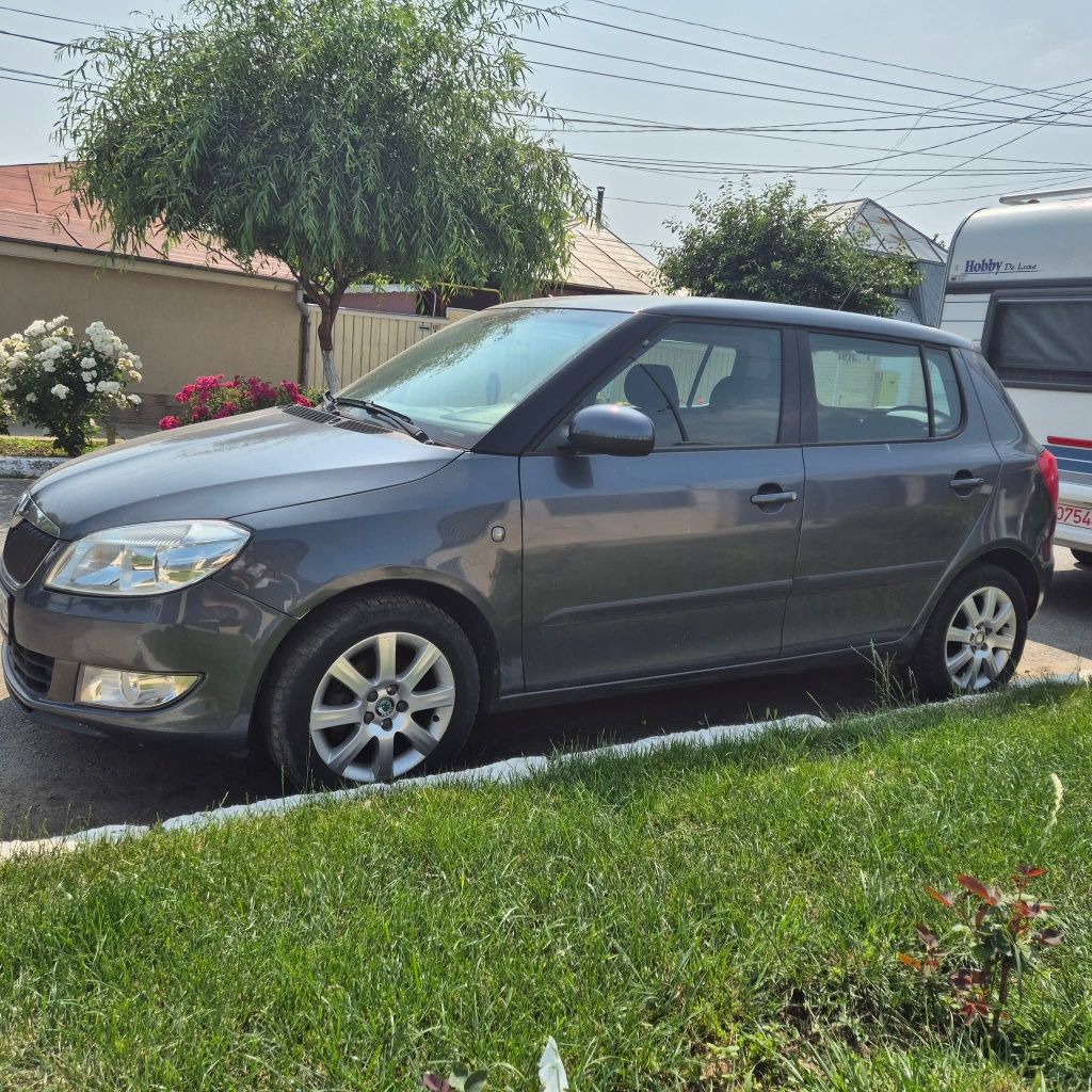 Vând Skoda Fabia 1.6 diesel