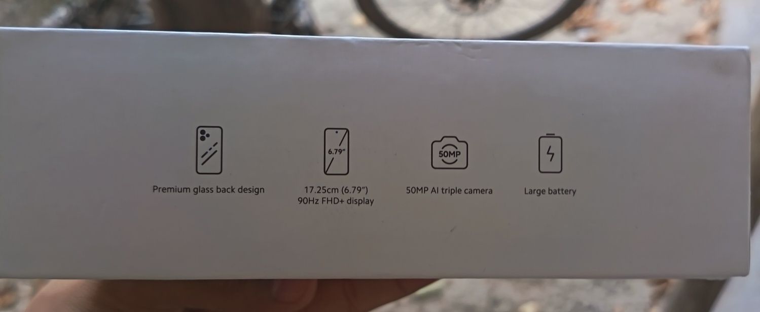 Redmi 12 srochna sotiladi