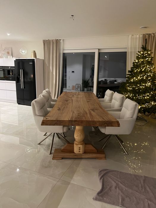 Mese Mobilier interior și exterior, paturi, bănci,lemn masiv