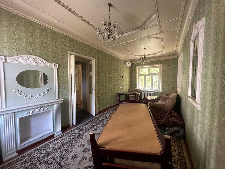 продается 2/2/4 
на: Ойбек