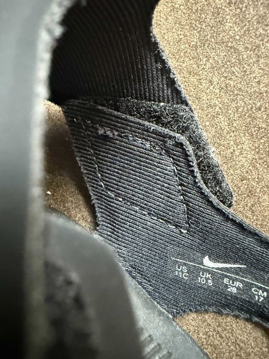 NIKE - Sandale negre copii masura 28!