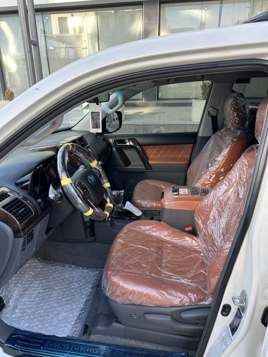Tayota Land Cruiser Prado 150