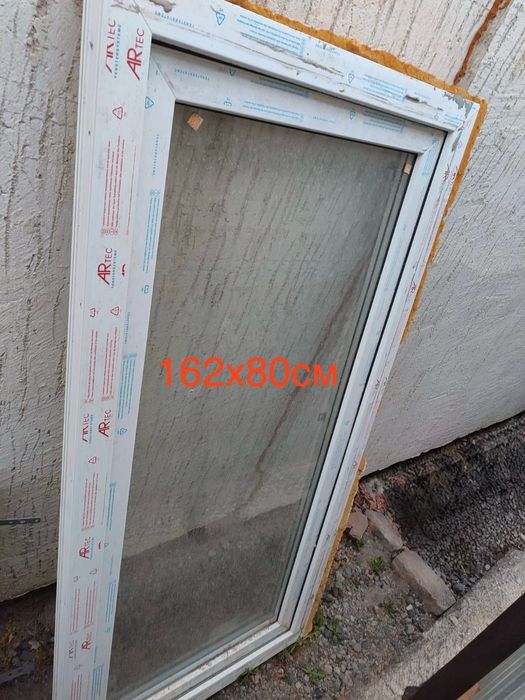 Продам пластиковое окно и дверь