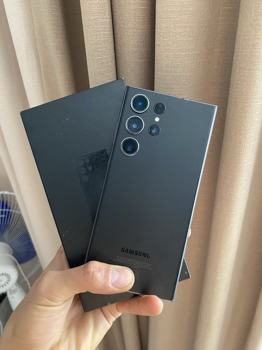 Продам Samsung Galaxy S23 Ultra 12/256gb