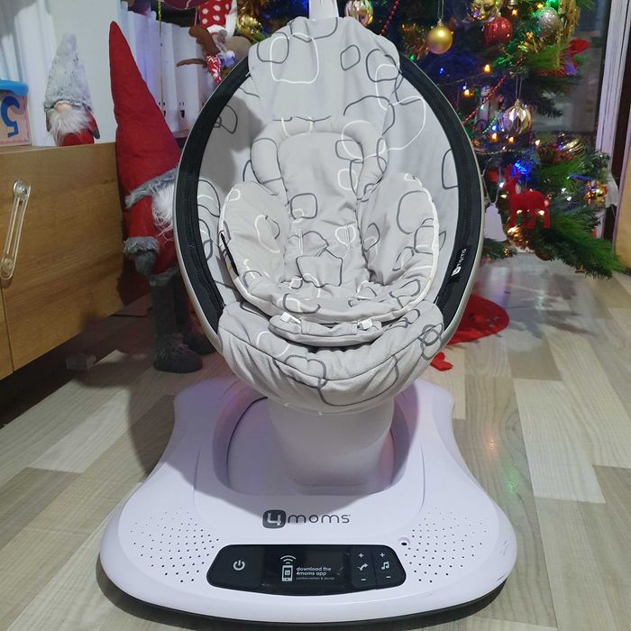 Balansoar electric 4moms mamaRoo + inserție nou-născut