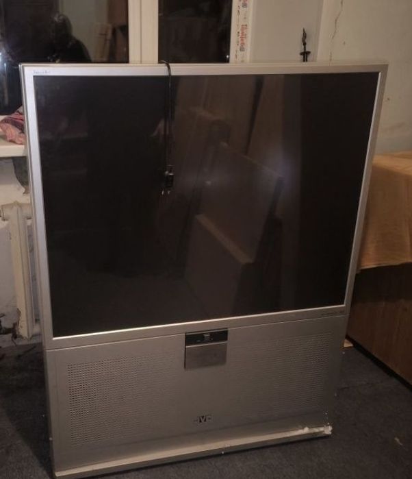 Телевизор JVC японский