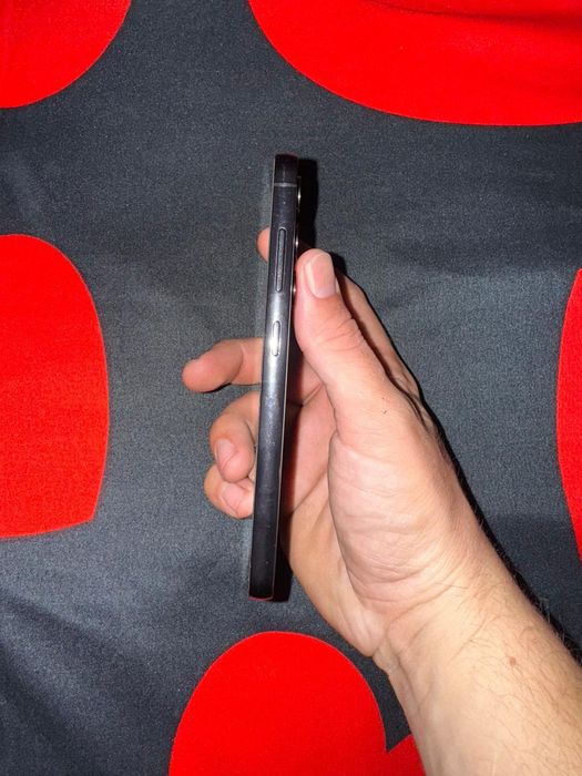 Vând/Schimb Samsung S23 cu Iphone