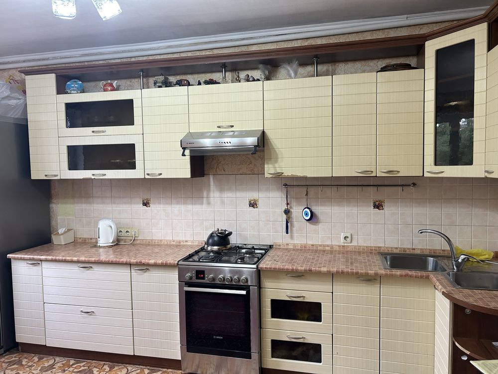 Кухоння гарнитура