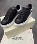 Adidasi Alexander Mcqueen alb/negru piele naturala