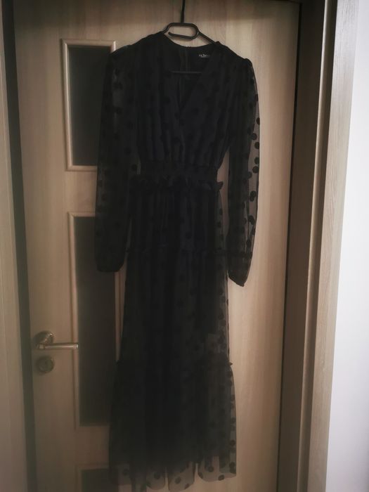 Vând rochii de ocazie