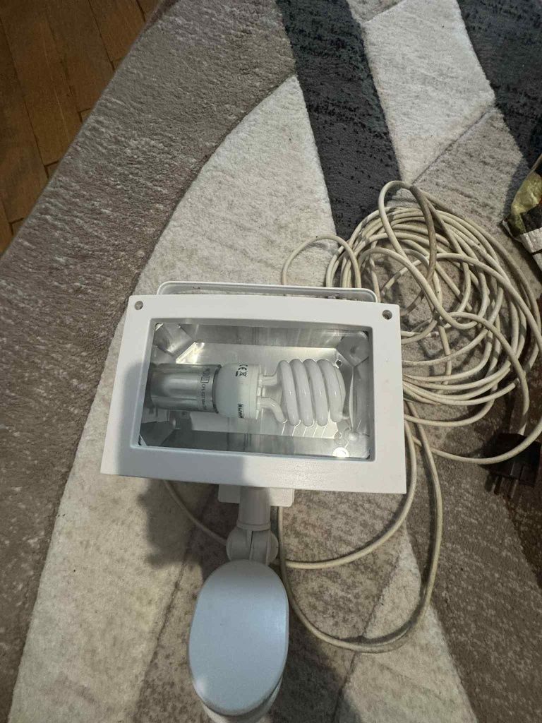 Прожектор със сензор за движение Levarno Lux 23 w