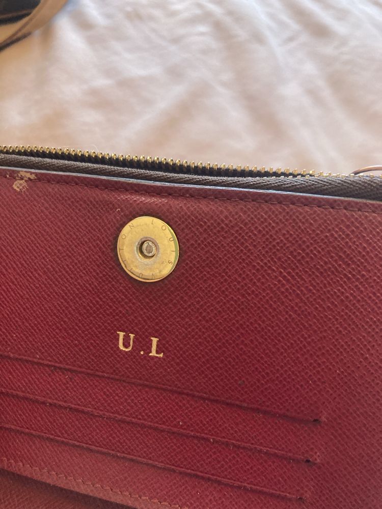 Louis Vuitton дамско портмоне