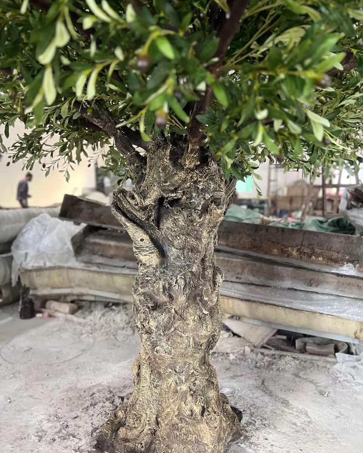 Изкуствено маслиново дърво