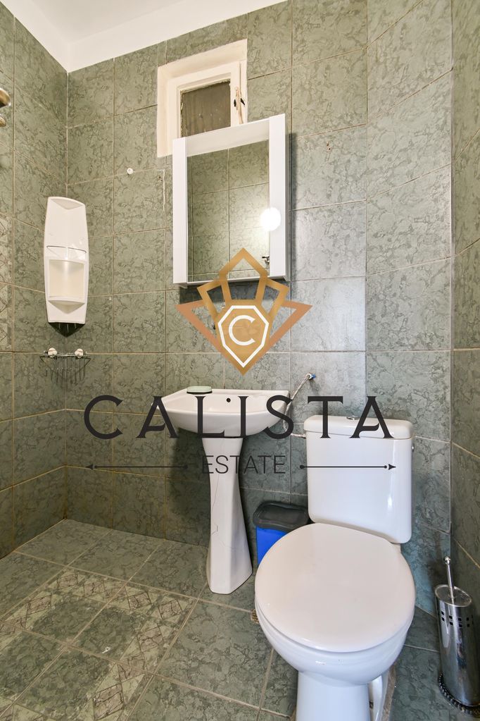 Дава се под наем Двустаен апартамент в София, Център - 78 кв.м за 699 € - Снимка #8