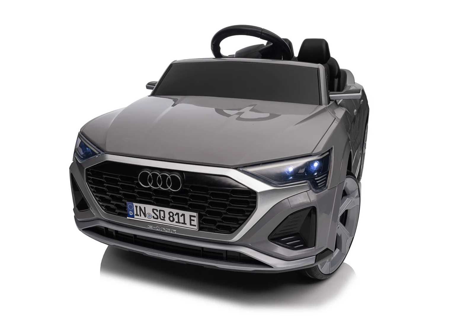 MODEL NOU Masinuta electrica pentru copii, Audi SQ8, 70W 12V