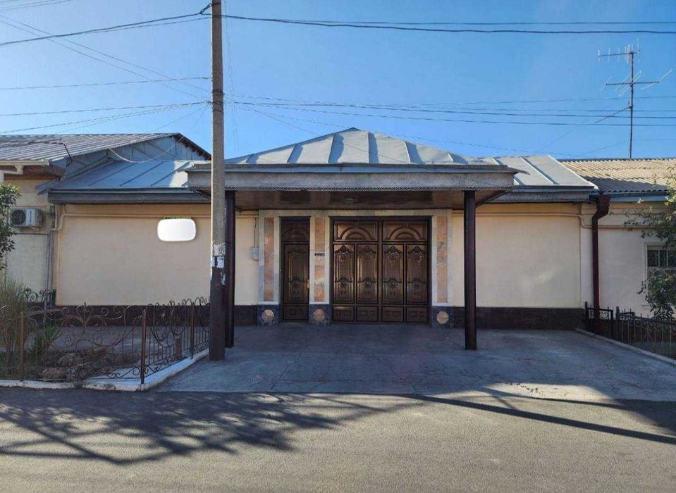 Самарканд шахрида 2 кааватли  5 сотикдан иборат булган ховли сотилади