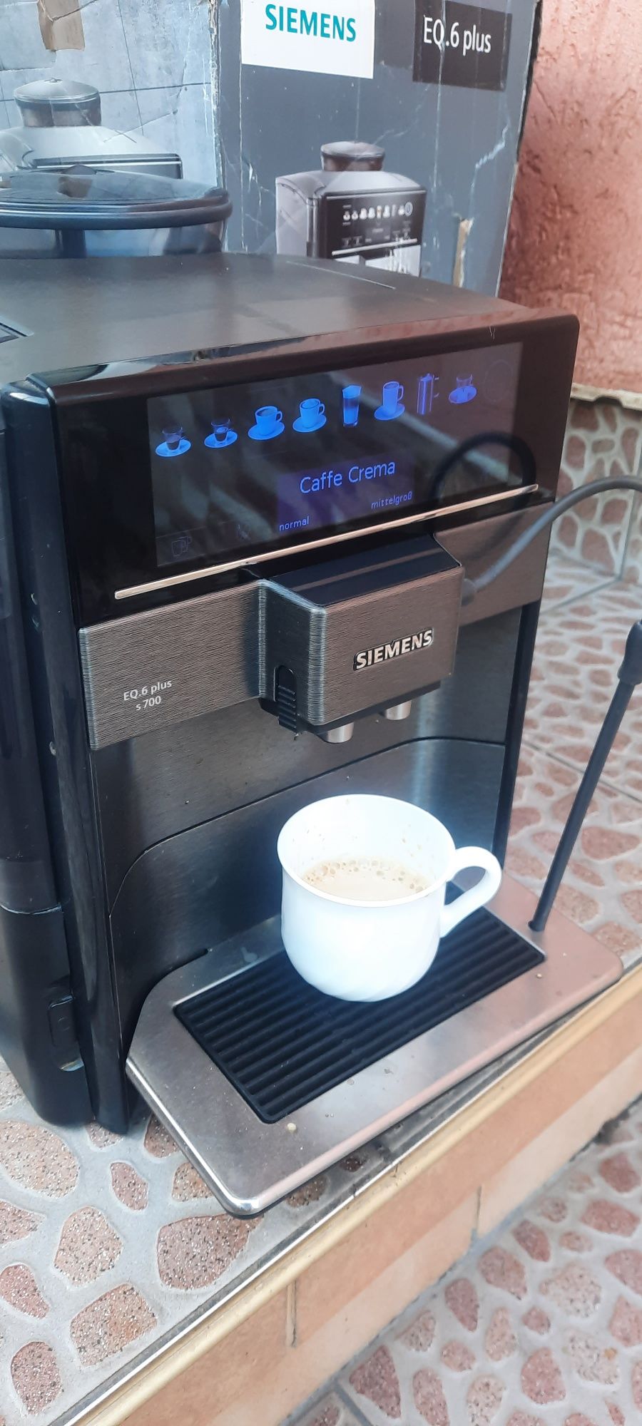КафеМашина Siemens  EQ6Plus Като нова