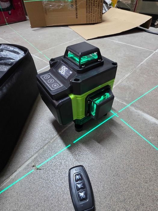 Nivelă laser Weytoll cu 16 linii