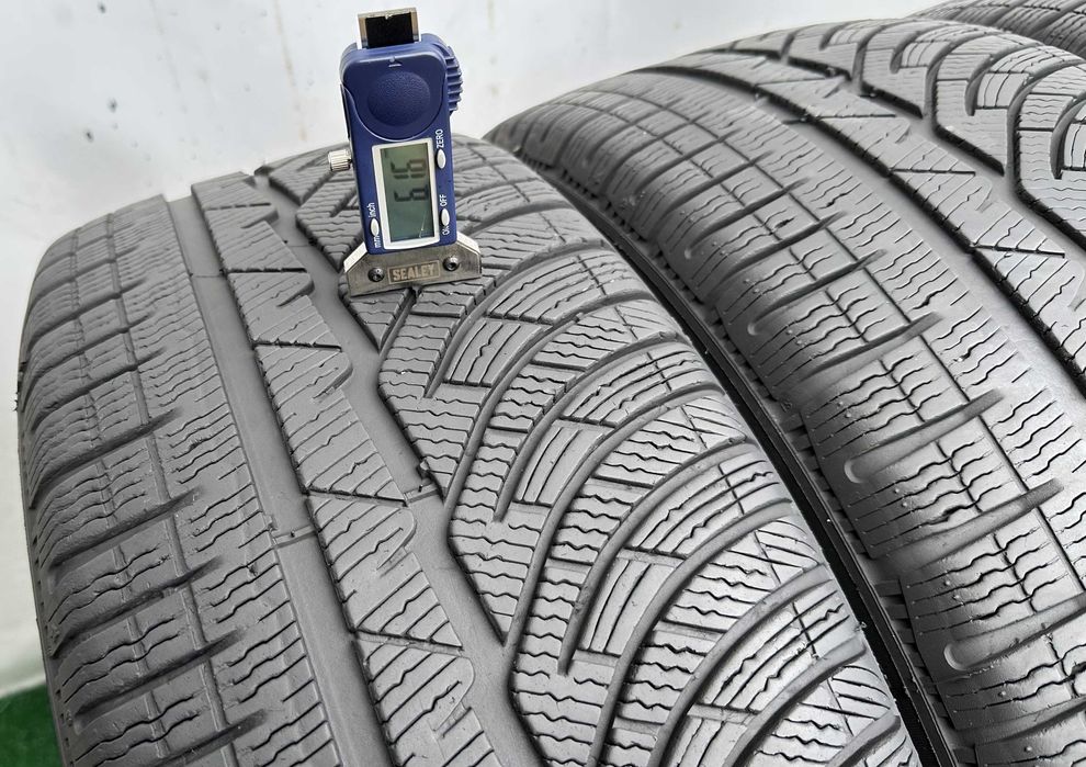 4бр 225/55r18 MICHELIN зимни