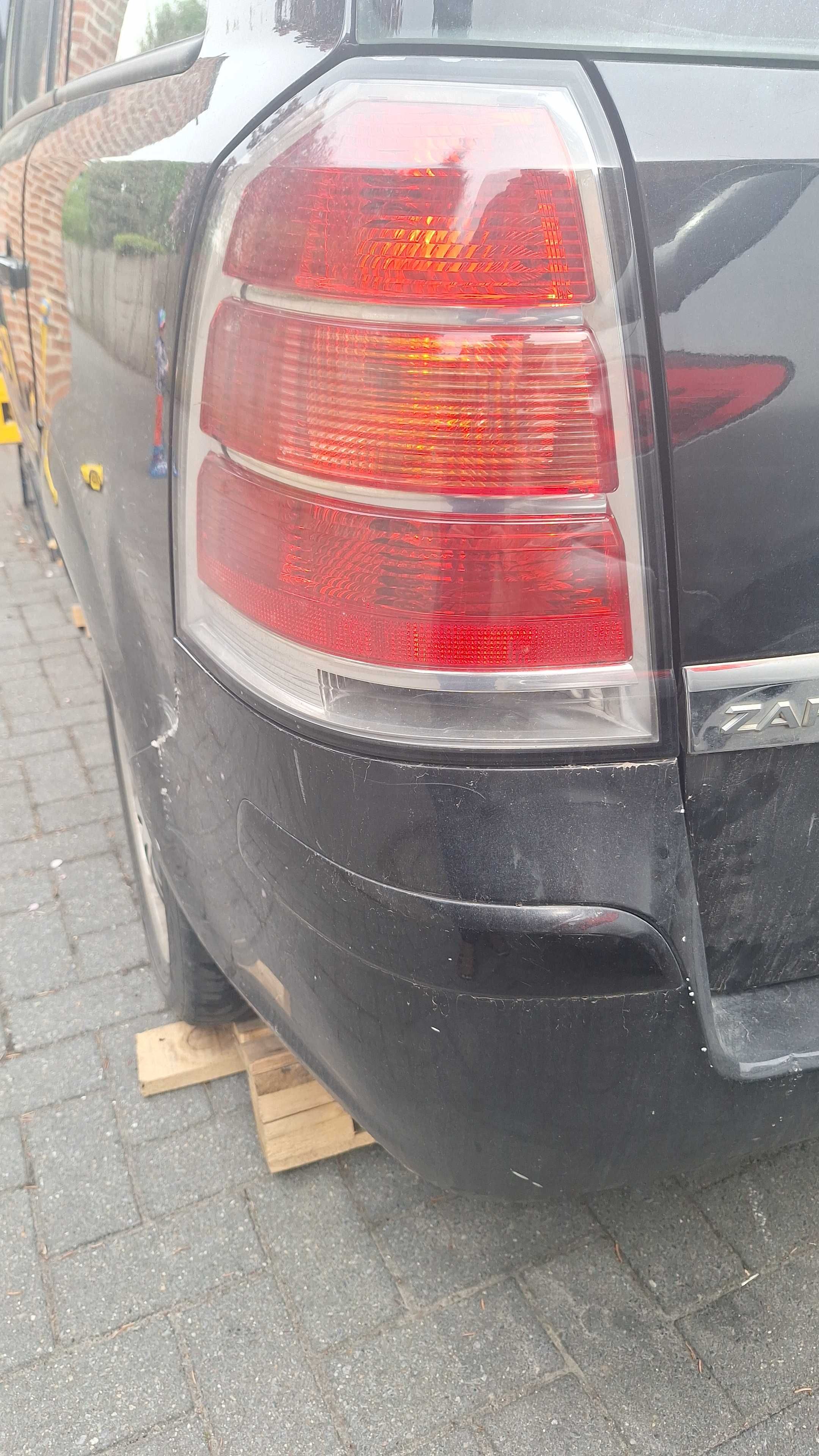 Vand piese opel zafira b