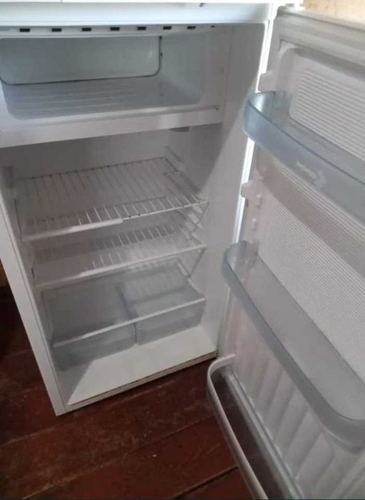 Артел Мини холодильник сотилади