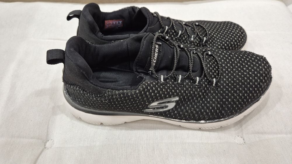 Маратонки Skachers