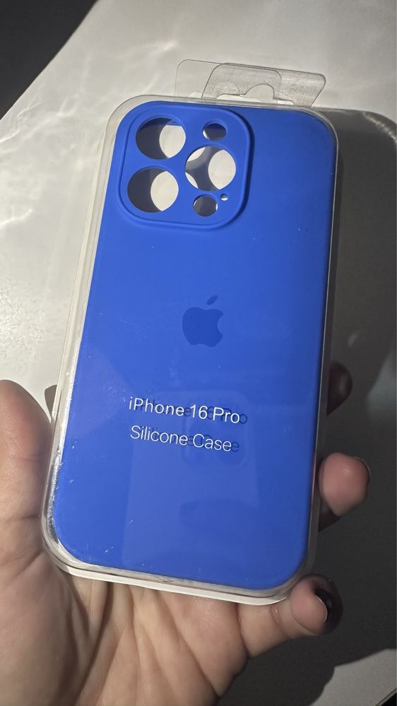 Huse originale iPhone 16 Pro Silicone Case