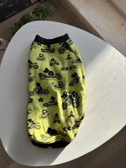 Дрехи за котки отлично състояние