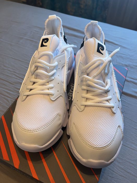 Adidasi Pierre Cardin originali marime 42, 27 cm