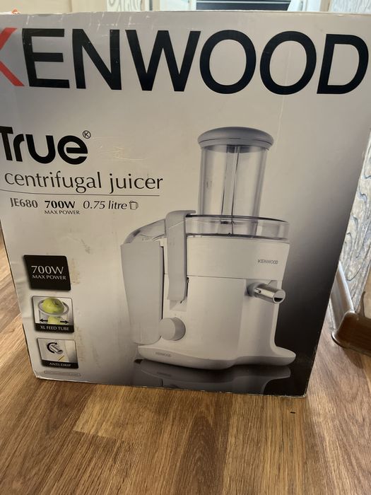 Соковыжималка новая