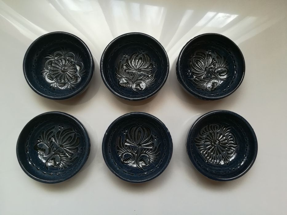 Set Farfuri decorative tradiționale vechi