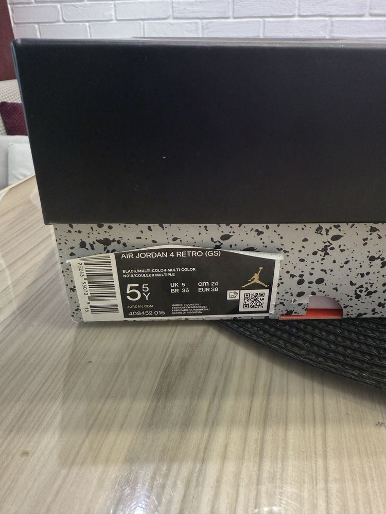 Air jordan 4s Red Thunder от StockX